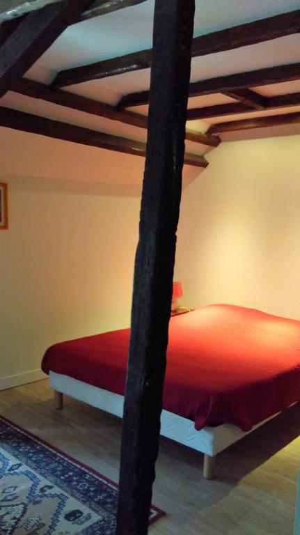 Les Chaumieres Du Chene Hotell Pouillé Exteriör bild