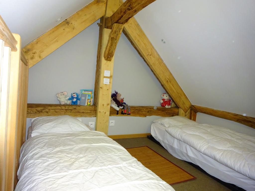 Les Chaumieres Du Chene Hotell Pouillé Exteriör bild